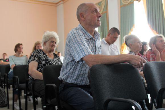 Новини Вінниці - фото з Спочатку — якість, тарифи — потім. Як пройшли слухання про нові ціни на воду Спочатку — якість, тарифи — потім. Як пройшли слухання про нові ціни на воду, фото №4 на сайті 20minut.ua