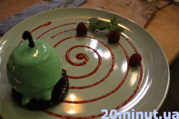 Морозиво із горгонзоли, яловичина су-від і “Райське яблуко”. Чим дивувала учасниця проекту "13 шефів", фото №2 на сайті 20minut.ua