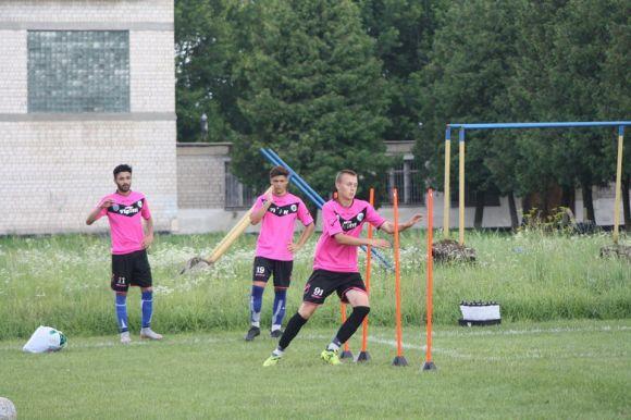 Новини Хмельницького - фото з Новий футбольний проект СК «Хмельницький»: команда готується до старту в чемпіонаті України Новий футбольний проект СК «Хмельницький»: команда готується до старту в чемпіонаті України, фото №1 на сайті vsim.ua