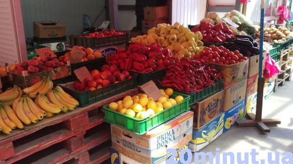 “Морква за ціною персиків": ціни на фрукти-овочі на тернопільському ринку, фото №6 на сайті 20minut.ua