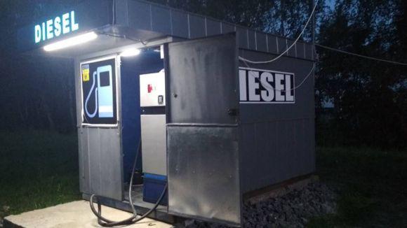 Новини Хмельницького - фото з На одній із АЗС Хмельниччини знайшли 20 тисяч літрів "лівого" дизпалива На одній із АЗС Хмельниччини знайшли 20 тисяч літрів "лівого" дизпалива, фото №1 на сайті vsim.ua