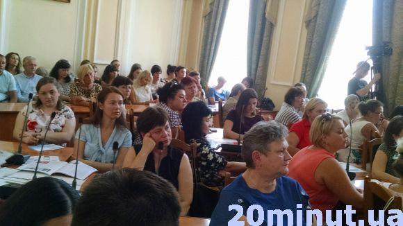 Міська влада взялася за лікарів, фото №1 на сайті 20minut.ua