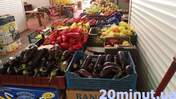 “Морква за ціною персиків": ціни на фрукти-овочі на тернопільському ринку, фото №7 на сайті 20minut.ua