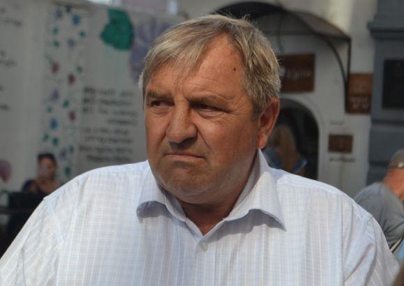 Новини Хмельницького - фото з "Тримаєте нас за л*хів": думки хмельничан про підняття вартості проїзду "Тримаєте нас за л*хів": думки хмельничан про підняття вартості проїзду, фото №1 на сайті vsim.ua