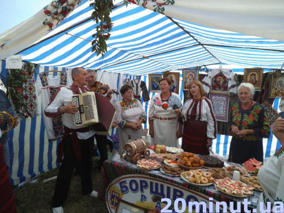 Новини Тернополя - фото з Що можна побачити на фестивалі в лемків на Монастирищині Що можна побачити на фестивалі в лемків на Монастирищині, фото №10 на сайті 20minut.ua