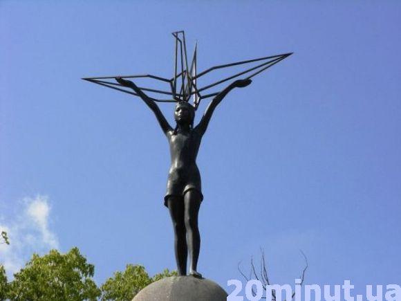 Тернополянка зробила 1000 паперових журавликів у пам'ять про дівчинку з Хіросіми, фото №2 на сайті 20minut.ua