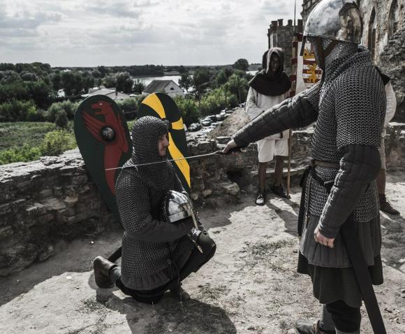 Новини Хмельницького - фото з "Доторкнись до живої історії". У Шепетівці проведуть зустріч з лицарями D:\Documents and Settings\Admin\Рабочий стол\В КОНТАКТИ\O7nAps9KfOo.jpg