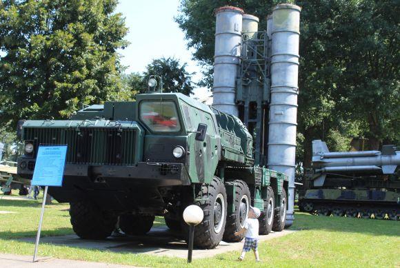 «А звьозди де?» Як у Вінниці декомунізували радянський літак, фото №8 на сайті 20minut.ua