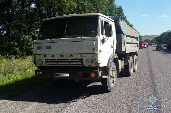 Автомобіль вщент - пасажири з саднами і забоями. Аварія біля Шляхтинців, фото №1 на сайті 20minut.ua