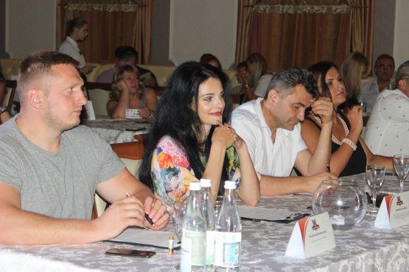 "Караоке без кордонів Live": виконавці зі всієї України здивували своїми голосами, фото №3 на сайті 20minut.ua