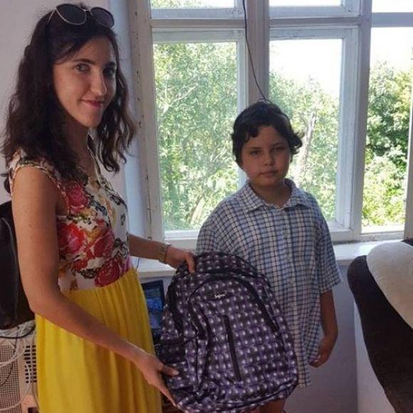 Дітям, які опинилися в складних життєвих обставинах, теребовлянські підприємці передали 26 наплічників, фото №2 на сайті 20minut.ua