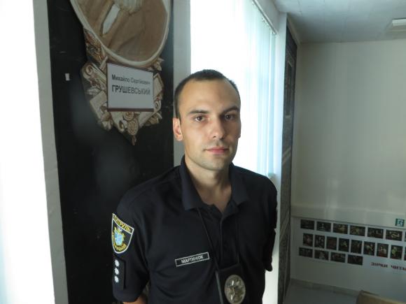 Новини Хмельницького - фото з З настільними іграми та лимонадом дітям розповідали про безпеку З настільними іграми та лимонадом дітям розповідали про безпеку, фото №3 на сайті vsim.ua