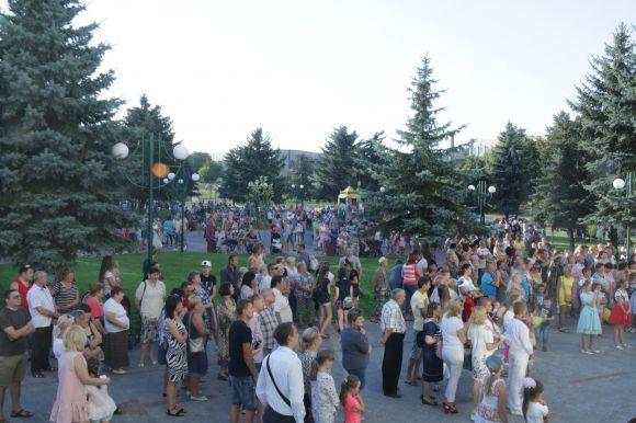 Геннадій Вацак подарував місту «Родинний парк» (Новини компаній), фото №5 на сайті 20minut.ua