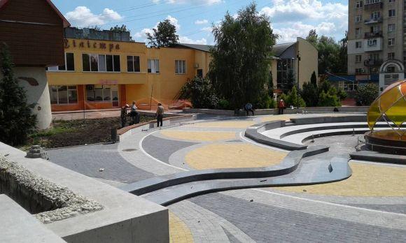 Новини Хмельницького - фото з В управлінні ЖКГ визначились, коли запрацює фонтан біля "Сілістри" В управлінні ЖКГ визначились, коли запрацює фонтан біля "Сілістри", фото №3 на сайті vsim.ua