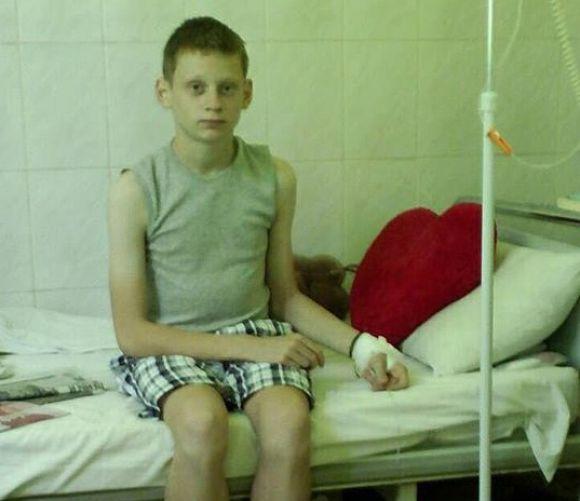 Новини Тернополя - фото з У 14-річного Петрика із Монастирищини - лейкемія. Мати просить про допомогу У 14-річного Петрика із Монастирищини - лейкемія. Мати просить про допомогу, фото №1 на сайті 20minut.ua