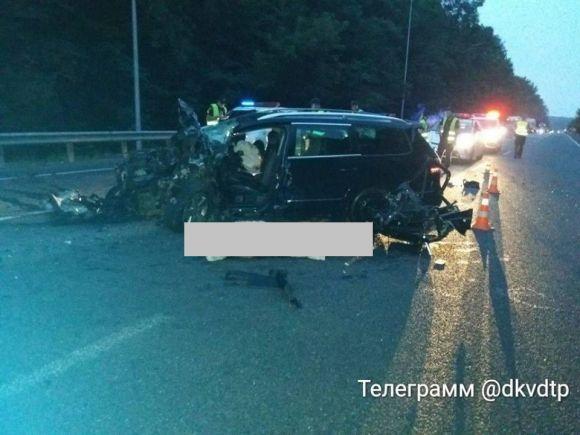 Новини Вінниці - фото з Один загиблий та семеро травмованих. Під Вінницею зіштовхнулися Volkswagen та Fiat Один загиблий та семеро травмованих. Під Вінницею зіштовхнулися Volkswagen та Fiat, фото №4 на сайті 20minut.ua