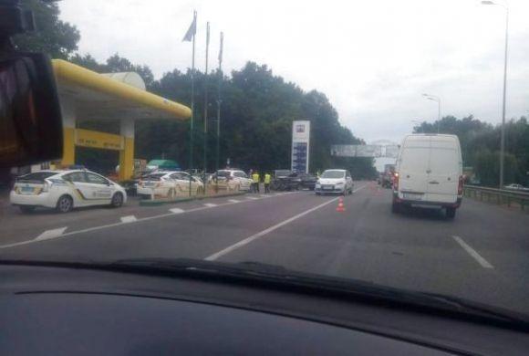 Під Вінницею не поділили дорогу легковик і фура. Хто винен з'ясовує поліція, фото №3 на сайті 20minut.ua