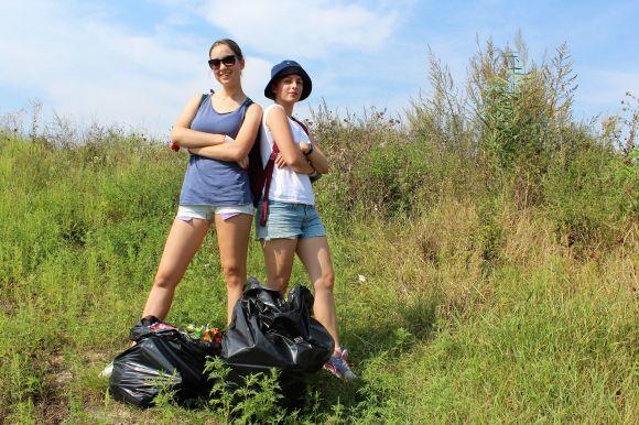 Новини Вінниці - фото з Не словом, а ділом: влаштували акцію і очистили Південний Буг на 114 мішків сміття Не словом, а ділом: влаштували акцію і очистили Південний Буг на 114 мішків сміття, фото №2 на сайті 20minut.ua