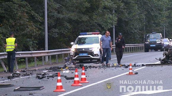 Новини Вінниці - фото з Один загиблий та семеро травмованих. Під Вінницею зіштовхнулися Volkswagen та Fiat Один загиблий та семеро травмованих. Під Вінницею зіштовхнулися Volkswagen та Fiat, фото №6 на сайті 20minut.ua