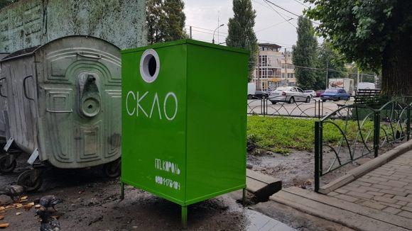 У Хмельницькому встановили спеціальні баки для збору скла: як вони виглядають, фото №2 на сайті vsim.ua
