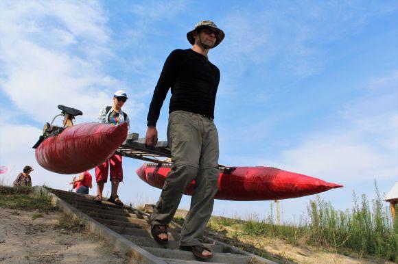 Новини Вінниці - фото з Не словом, а ділом: влаштували акцію і очистили Південний Буг на 114 мішків сміття Не словом, а ділом: влаштували акцію і очистили Південний Буг на 114 мішків сміття, фото №9 на сайті 20minut.ua