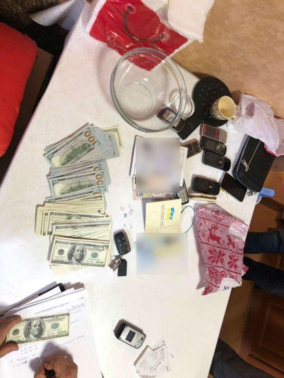 Новини Вінниці - фото з «Западали» на Toyota та Lexus: затримали банду автовикрадачів «Западали» на Toyota та Lexus: затримали банду автовикрадачів, фото №2 на сайті 20minut.ua