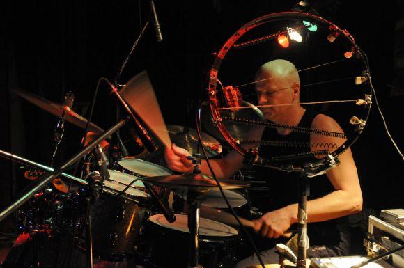 Новини Вінниці - фото з Джазфест стартует ударной pre-party. Культовый барабанщик Павел Файт через месяц впервые сыграет в Виннице Джазфест стартует ударной pre-party. Культовый барабанщик Павел Файт через месяц впервые сыграет в Виннице, фото №7 на сайті 20minut.ua