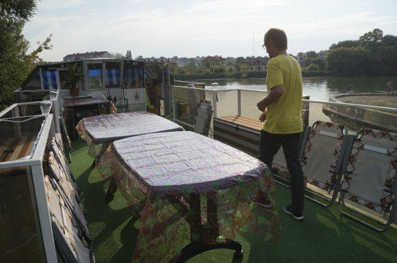 Новини Вінниці - фото з Кому належить вінницький корабель «Princess Victoria» і що в нього на борту Кому належить вінницький корабель «Princess Victoria» і що в нього на борту, фото №7 на сайті 20minut.ua