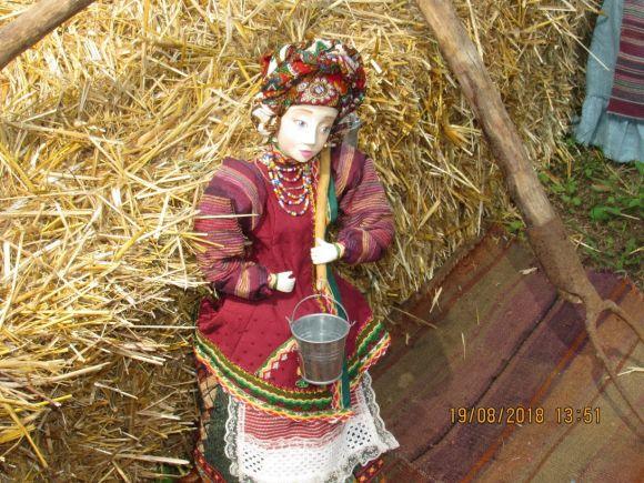 Подих однієї родини серед 68-ти тисяч козятинчан /Ляльки Олени Беззубенко, фото №8 на сайті 20minut.ua