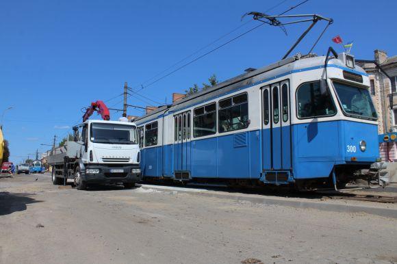 «Оксамитовий шлях» та котловани. Як зараз виглядає Замостянська, фото №9 на сайті 20minut.ua