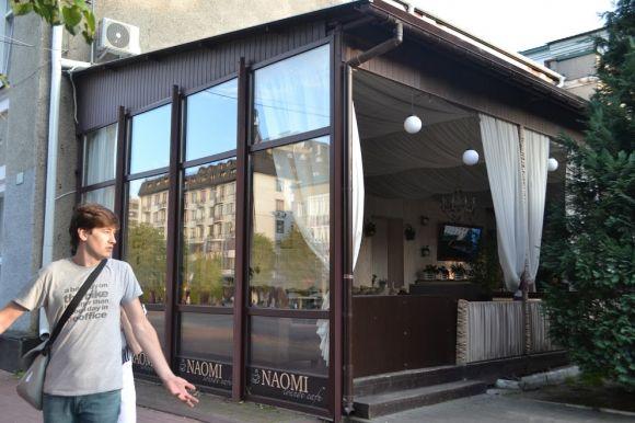 Новини Хмельницького - фото з Про доступність, прозорість і стилістику. Інспектуємо літні майданчики у центрі Хмельницького Про доступність, прозорість і стилістику. Інспектуємо літні майданчики у центрі Хмельницького, фото №26 на сайті vsim.ua