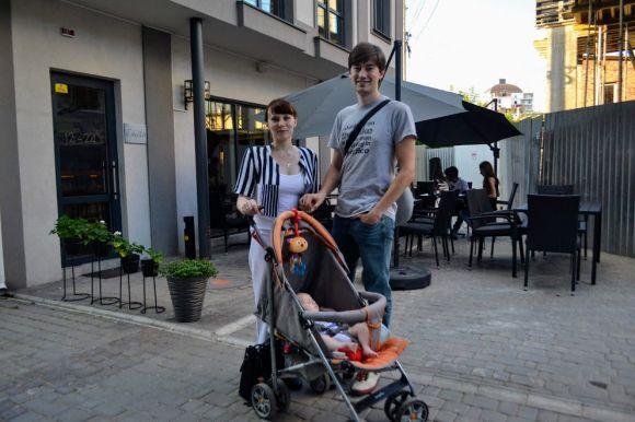 Новини Хмельницького - фото з Про доступність, прозорість і стилістику. Інспектуємо літні майданчики у центрі Хмельницького Про доступність, прозорість і стилістику. Інспектуємо літні майданчики у центрі Хмельницького, фото №1 на сайті vsim.ua