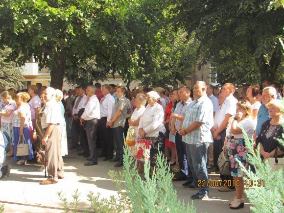 Новини Козятина - фото з Фото-відео-репортаж вшанування полеглих в боях за Україну Фото-відео-репортаж вшанування полеглих в боях за Україну, фото №12 на сайті 20minut.ua