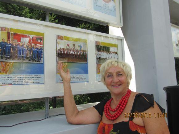 Новини Козятина - фото з Фото-відео-репортаж вшанування полеглих в боях за Україну Фото-відео-репортаж вшанування полеглих в боях за Україну, фото №25 на сайті 20minut.ua