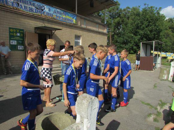 Новини Козятина - фото з Футбольна гра пам’яті Тітарчука Футбольна гра пам’яті Тітарчука, фото №16 на сайті 20minut.ua