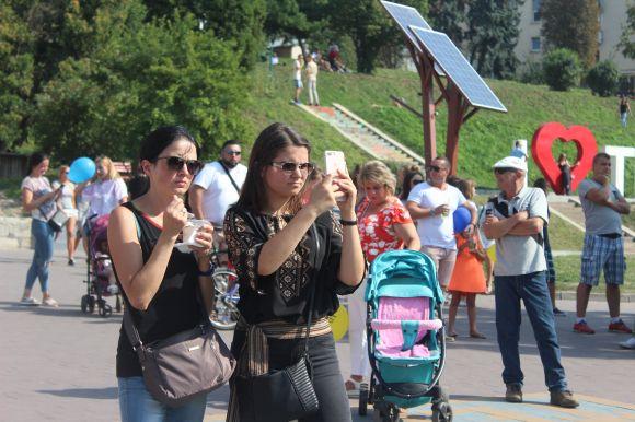 Новини Тернополя - фото з Відео дня: На Набережній репетирує Pianoboy Відео дня: На Набережній репетирує Pianoboy, фото №2 на сайті 20minut.ua