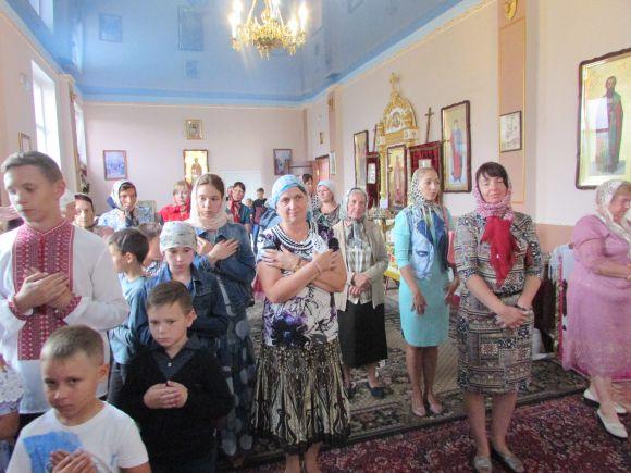 Дітей в школу проводжали в церкві, фото №4 на сайті 20minut.ua