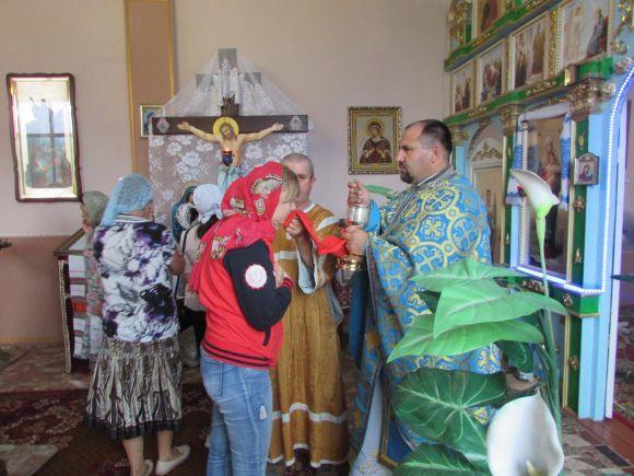 Дітей в школу проводжали в церкві, фото №6 на сайті 20minut.ua