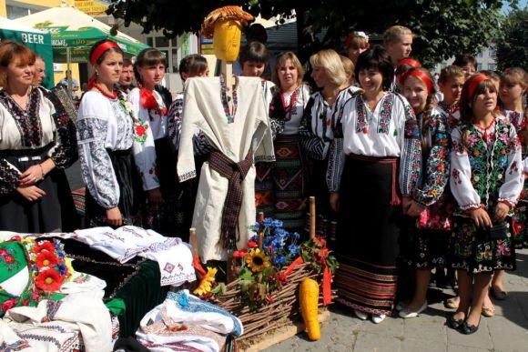 У Борщів - за борщем і красою народних вишиванок (програма свята), фото №1 на сайті 20minut.ua