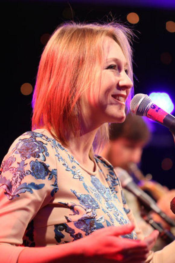 Новини Вінниці - фото з Музика Альп з ноткою України! Шалену суміш сучасного джазу везе у Вінницю австрійське тріо Kusimanten Музика Альп з ноткою України! Шалену суміш сучасного джазу везе у Вінницю австрійське тріо Kusimanten, фото №5 на сайті 20minut.ua