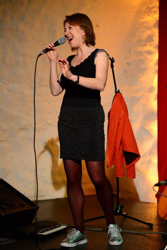 Новини Вінниці - фото з Музика Альп з ноткою України! Шалену суміш сучасного джазу везе у Вінницю австрійське тріо Kusimanten Музика Альп з ноткою України! Шалену суміш сучасного джазу везе у Вінницю австрійське тріо Kusimanten, фото №9 на сайті 20minut.ua