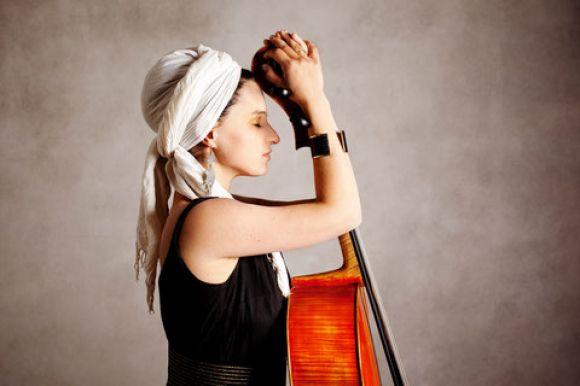 Новини Вінниці - фото з Музика Альп з ноткою України! Шалену суміш сучасного джазу везе у Вінницю австрійське тріо Kusimanten Музика Альп з ноткою України! Шалену суміш сучасного джазу везе у Вінницю австрійське тріо Kusimanten, фото №2 на сайті 20minut.ua