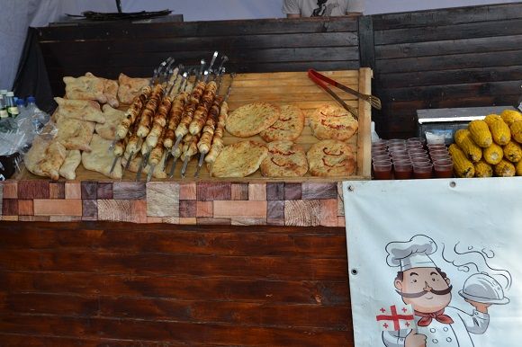 Що і за скільки продають на фестивалі “Республіка”?, фото №4 на сайті vsim.ua