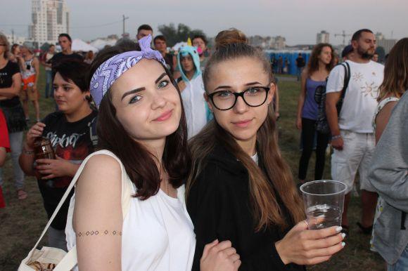 Новини Хмельницького - фото з Яскраві дівчата на “Республіці”: з кольоровим волоссям і у відвертих костюмах Яскраві дівчата на “Республіці”: з кольоровим волоссям і у відвертих костюмах, фото №10 на сайті vsim.ua