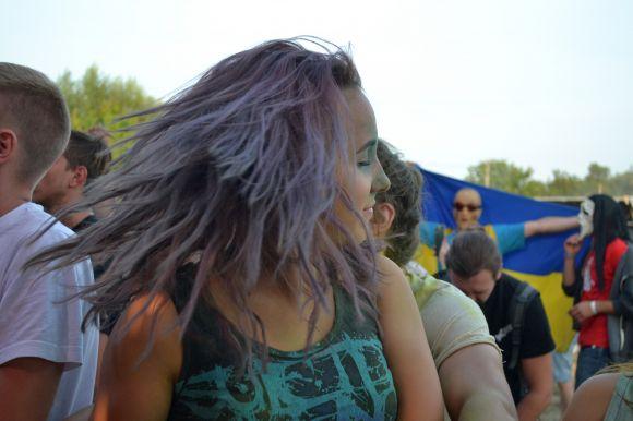 Новини Хмельницького - фото з Яскраві дівчата на “Республіці”: з кольоровим волоссям і у відвертих костюмах Яскраві дівчата на “Республіці”: з кольоровим волоссям і у відвертих костюмах, фото №18 на сайті vsim.ua