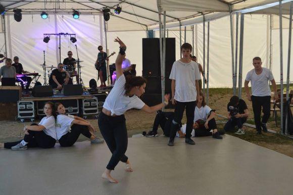 Хмельницький гудить від ритмів “Республіки”. Хто виступав у другий день фесту, фото №11 на сайті vsim.ua