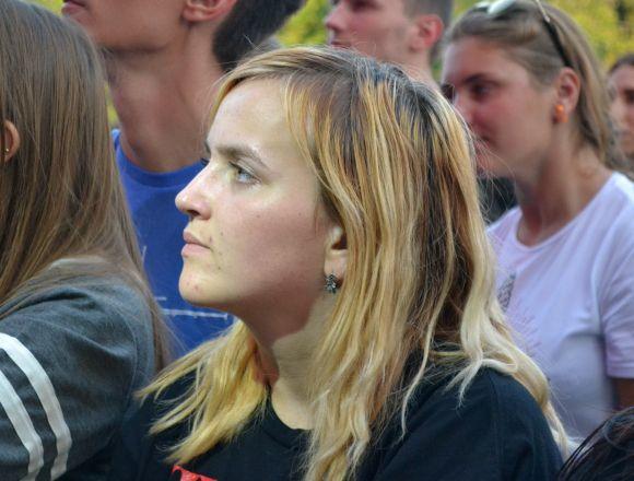 Новини Хмельницького - фото з Яскраві дівчата на “Республіці”: з кольоровим волоссям і у відвертих костюмах Яскраві дівчата на “Республіці”: з кольоровим волоссям і у відвертих костюмах, фото №20 на сайті vsim.ua