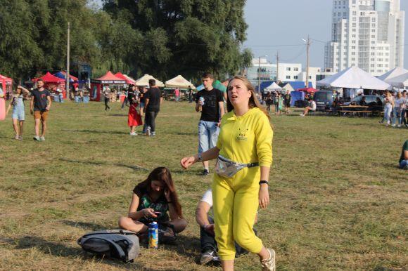 Новини Хмельницького - фото з Якими костюмами дивували "республіканці" у другий день фестивалю Якими костюмами дивували "республіканці" у другий день фестивалю, фото №11 на сайті vsim.ua