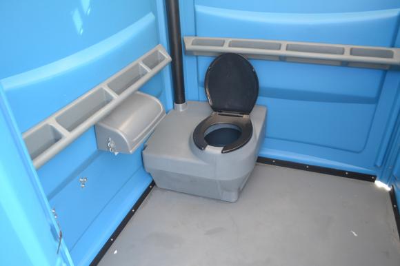 Про зручності на “Республіці”: біотуалети, душ і баки для сортування сміття, фото №10 на сайті vsim.ua