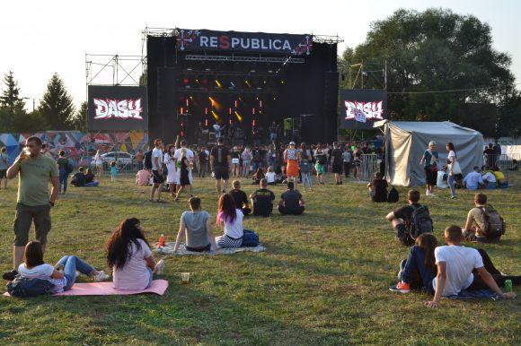 Хмельницький гудить від ритмів “Республіки”. Хто виступав у другий день фесту, фото №13 на сайті vsim.ua